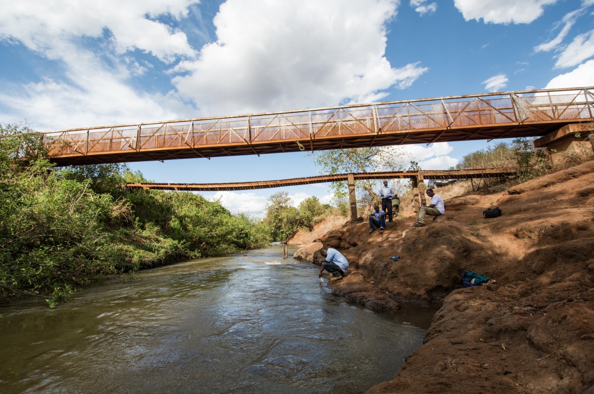 The Tana River watershed is Kenya's life blood. CIAT and partners are exploring ecosystems trade-offs to benefit both the environment and improve farmer incomes and livelihoods.