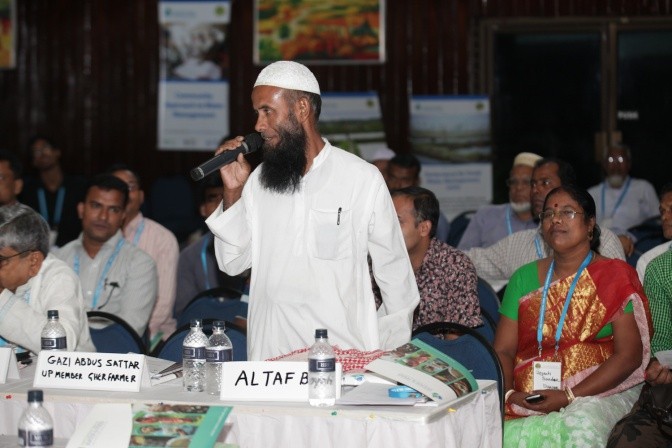 Members of coastal zone communities participate in Day 1 of the conference. Farmer Altaf Boyati from Amtali Upazila of Barguna District is speaking.