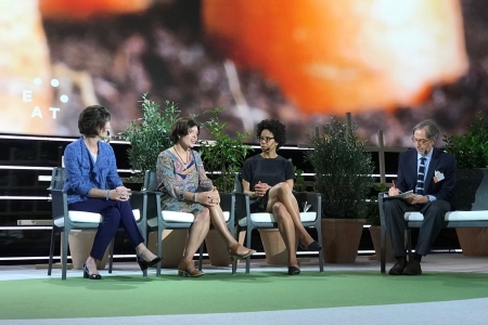 WLE Director in discussion at the EAT Forum.